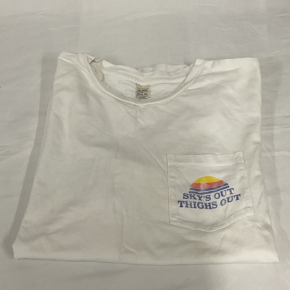 EUC Mens Chubbies White Cotton T-Shirt